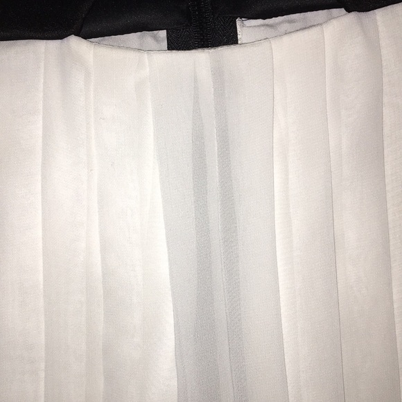 🛍3 for $20🛍BCBGeneration dress 🖤 - Picture 8 of 8